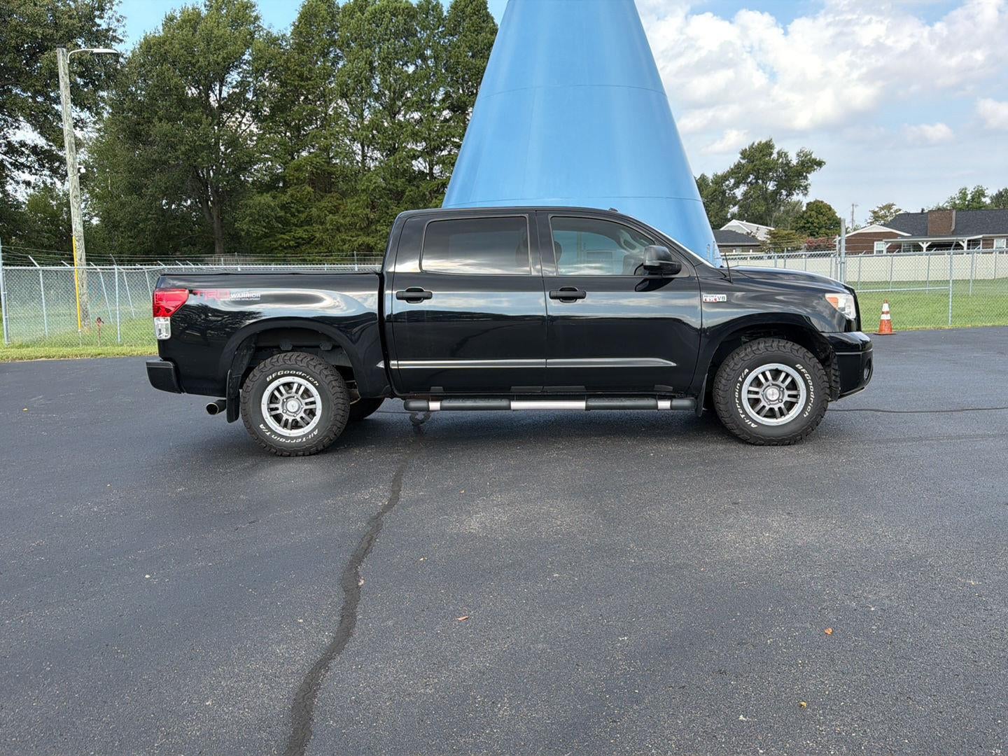 2013 Toyota Tundra Truck CREW 4WD FFV V8 5