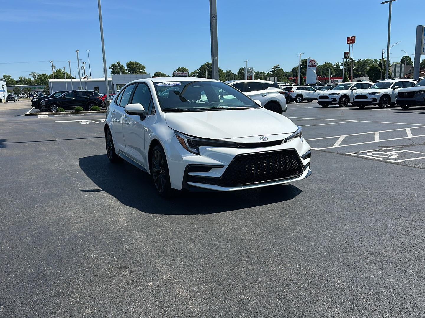 2026 Toyota Corolla SE