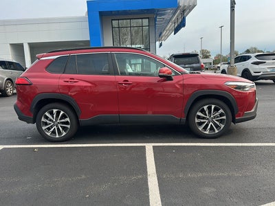 2023 Toyota Corolla Cross XLE