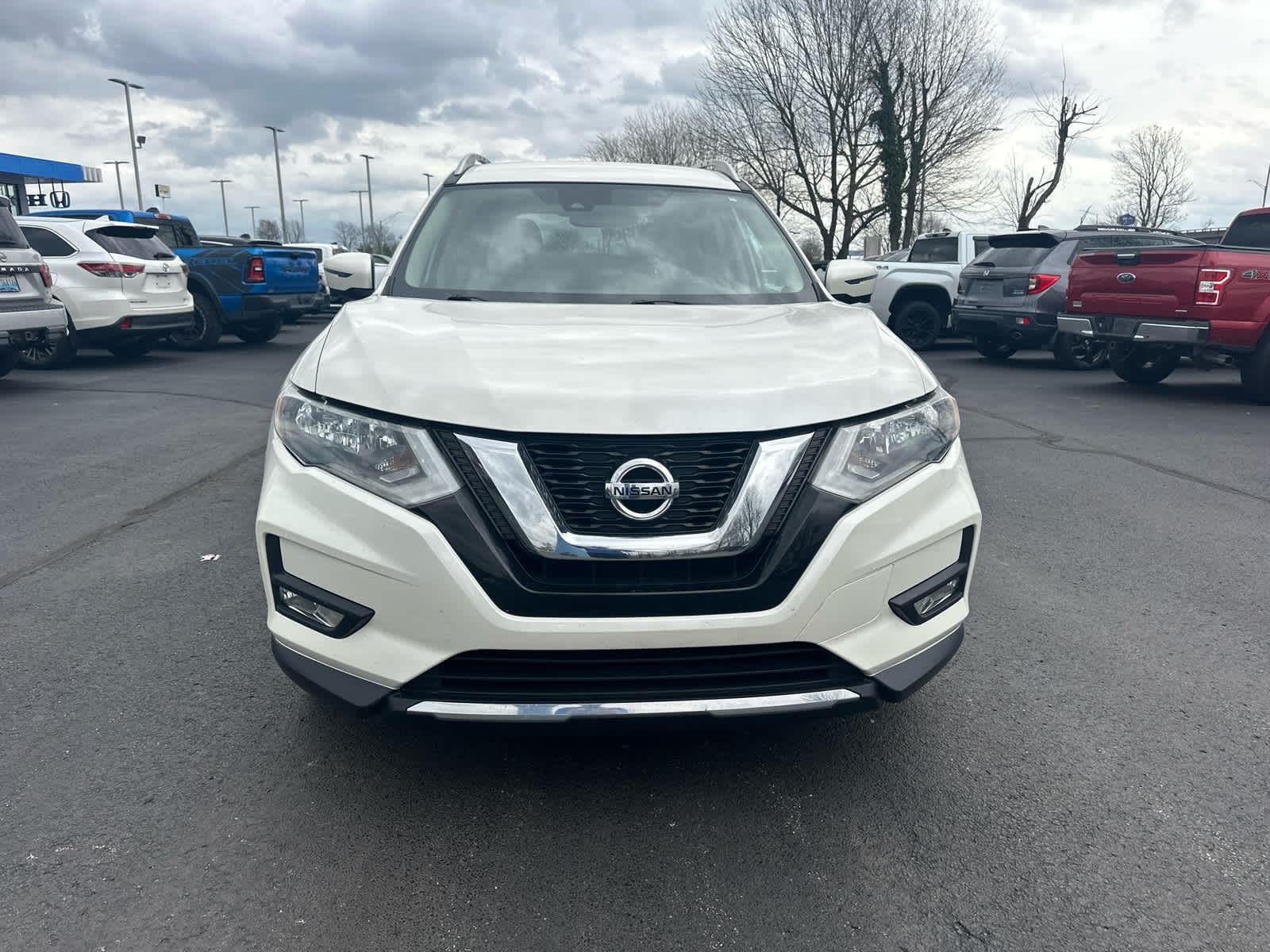 2017 Nissan Rogue SL