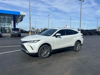 2023 Toyota Venza XLE