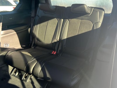 2027 Jeep Grand Cherokee L Laredo Altitude