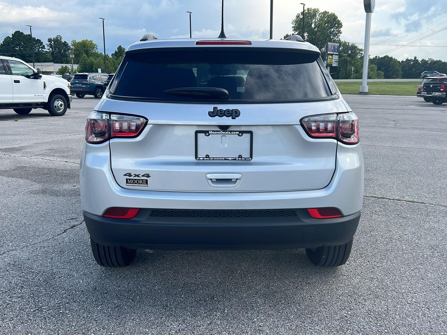 2026 Jeep Compass Latitude Altitude