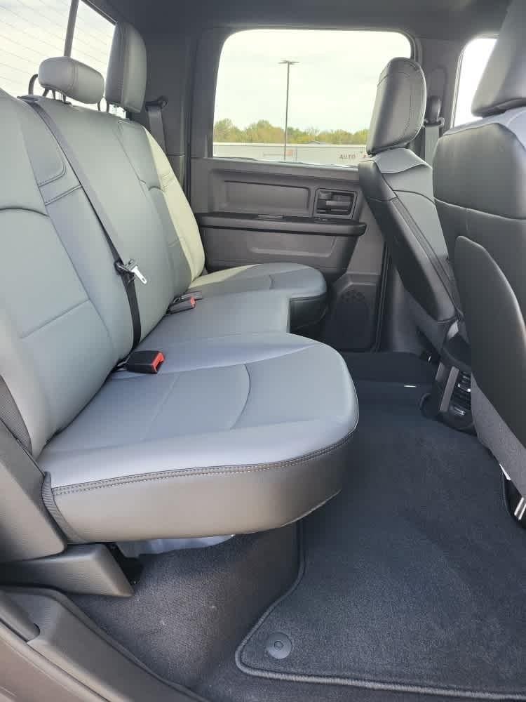 2026 RAM 2500 Tradesman - Photo 13