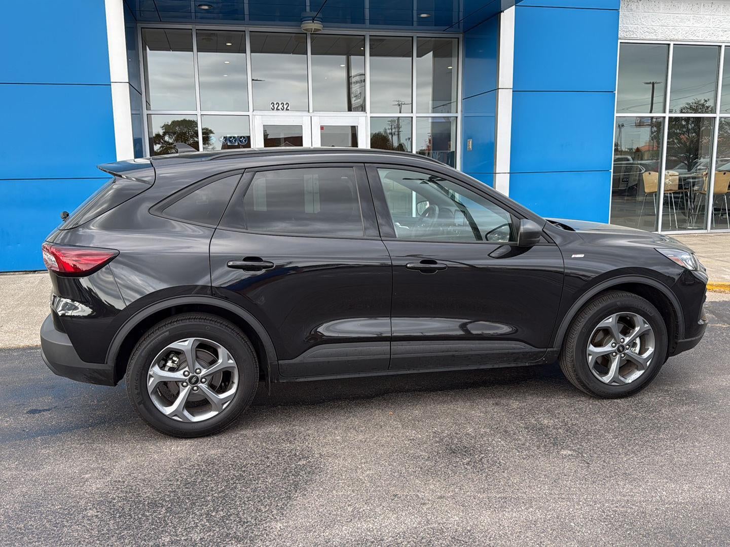2025 Ford Escape ST-Line