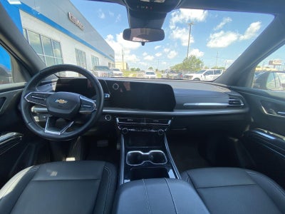 2025 Chevrolet Traverse FWD LT