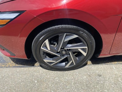 2025 Hyundai Elantra Hybrid SEL Sport