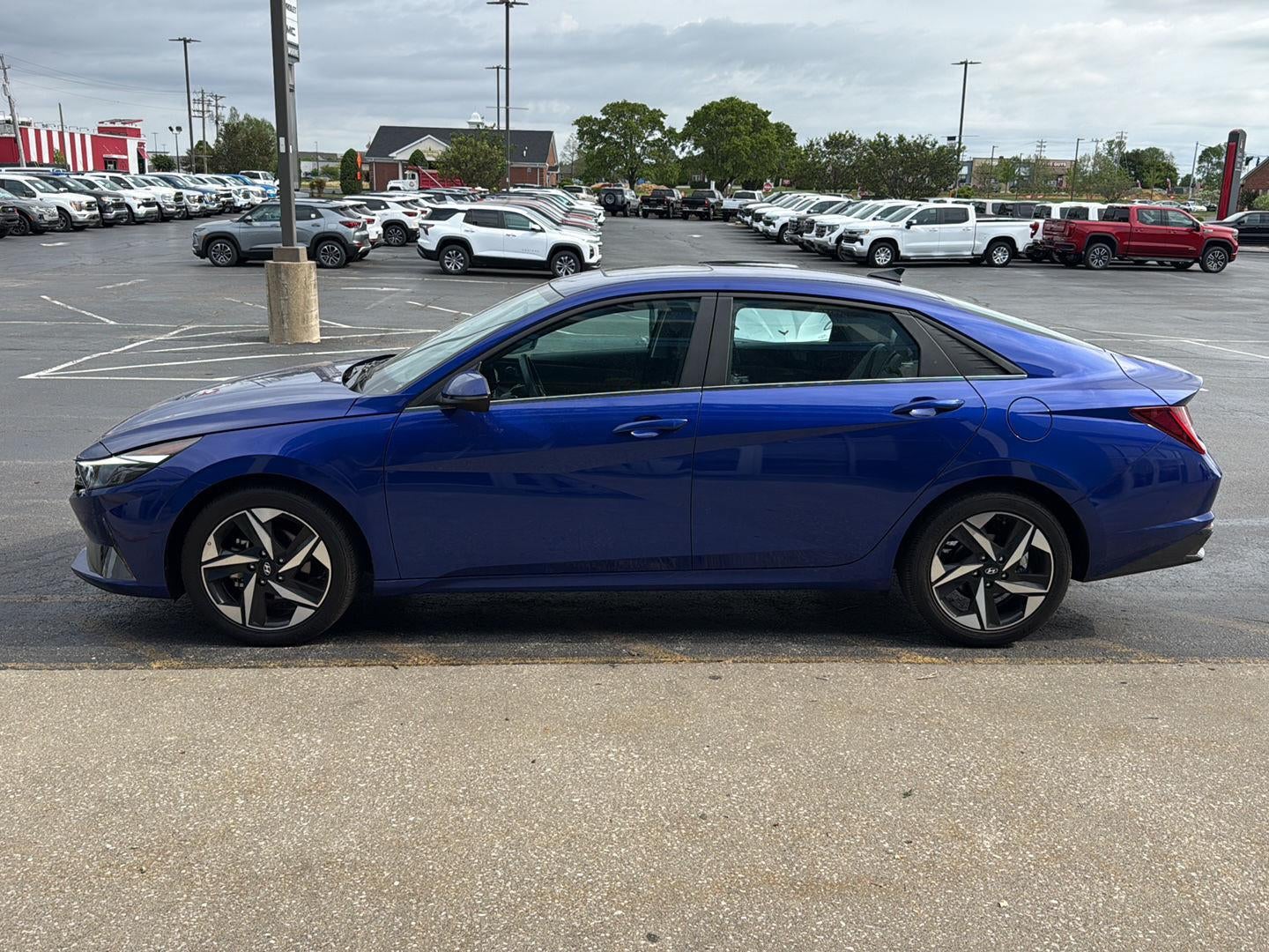 2023 Hyundai Elantra Limited