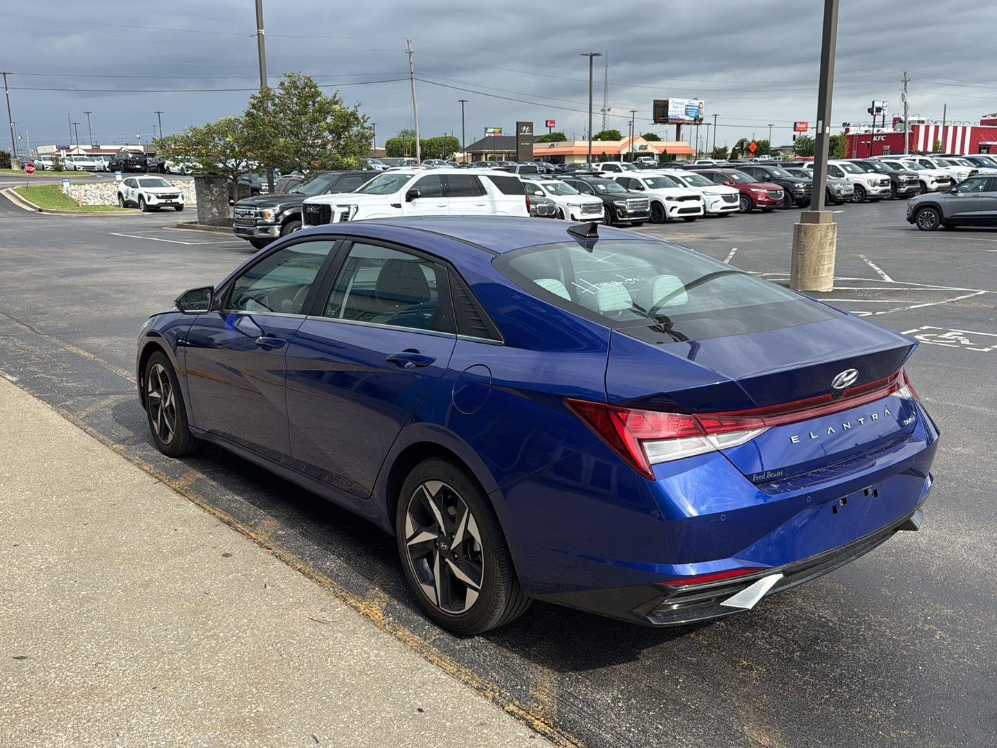 2023 Hyundai Elantra Limited